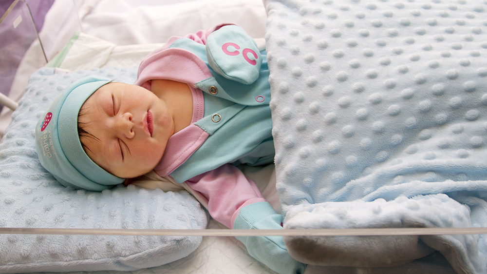 بررسی تنفس کودک هنگام خواب