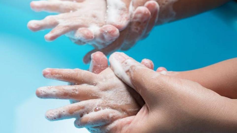 آموزش شستن دست به کودکان بعد از رفتن به دستشویی